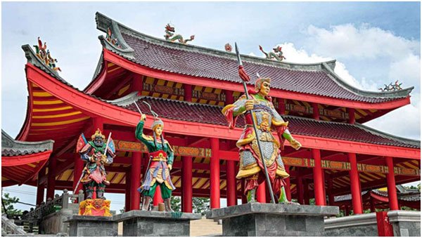 paket wisata semarang