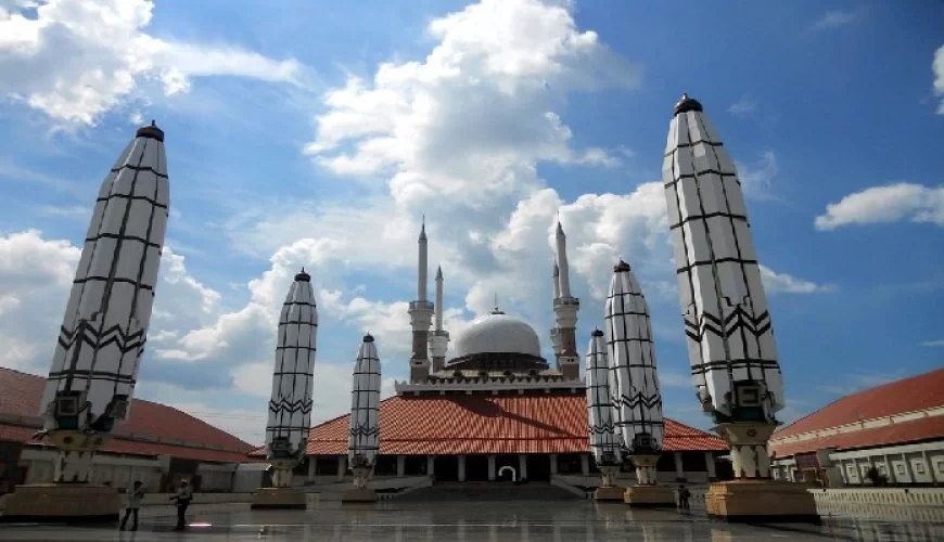 Masjid Agung Jawa Tengah