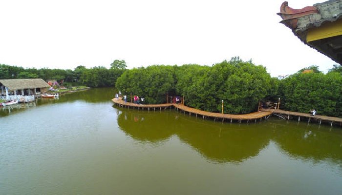 Taman Wisata Puri Maerokoco