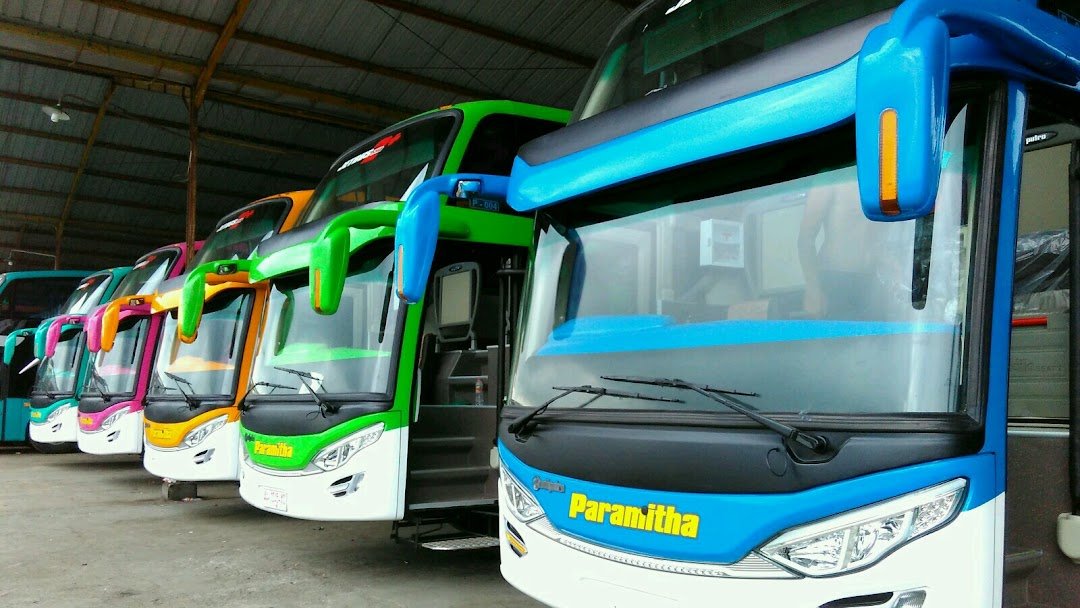 sewa bus pariwisata