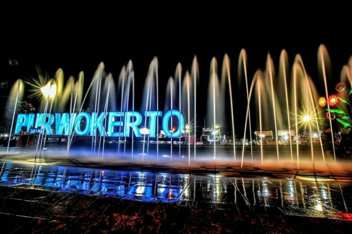 alun-alun purwokerto