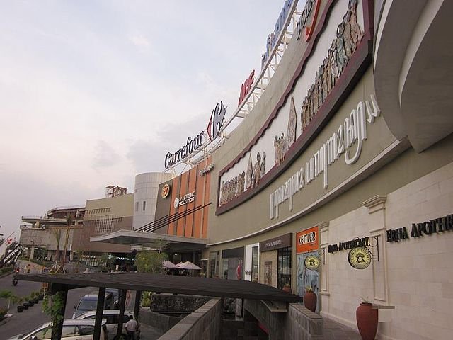 solo paragon mall
