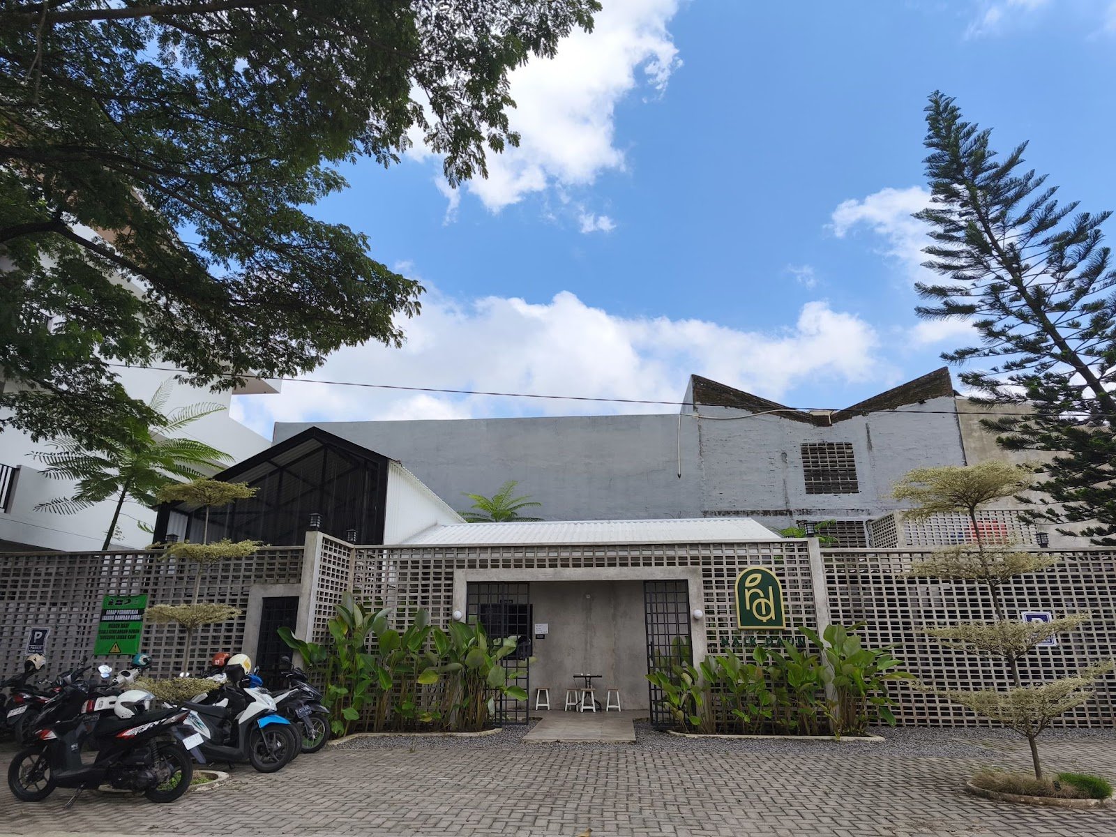 Cafe Naik Daun wisata mijen semarang