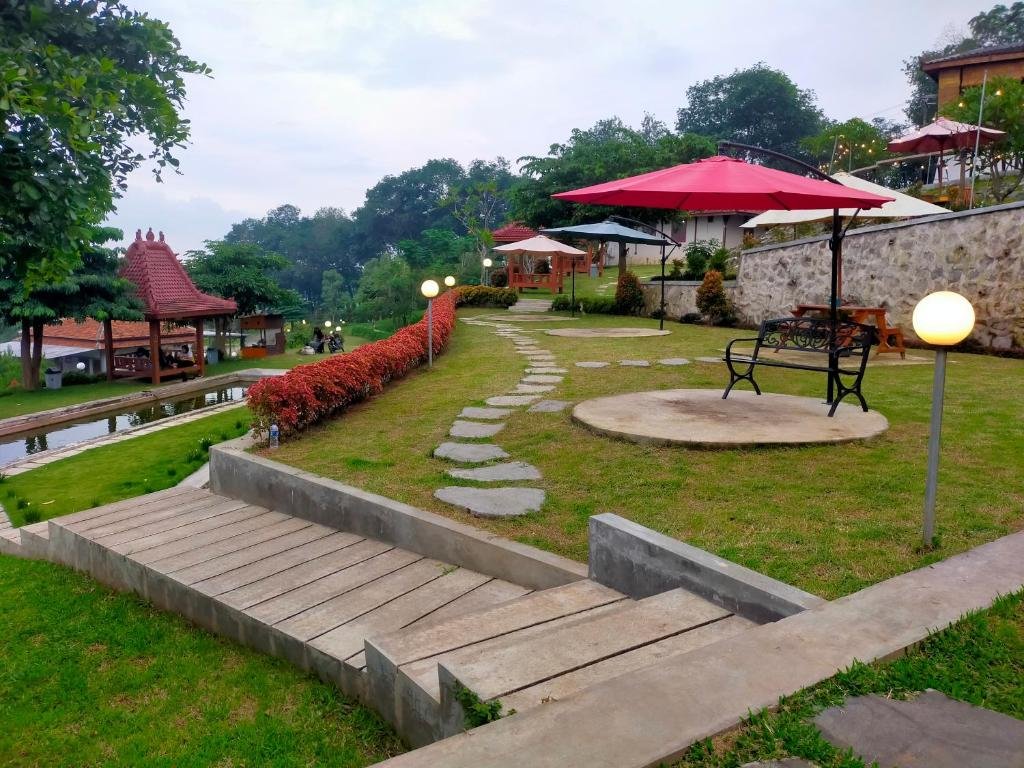 Joglo Kumpul-Kumpul Mijen Semarang